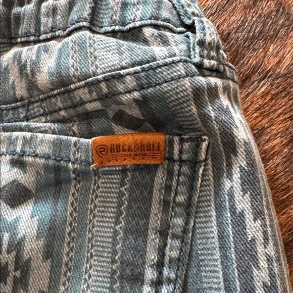 Rock&Roll Girls Bargain Button Flare Jeans - Picture 4 of 7